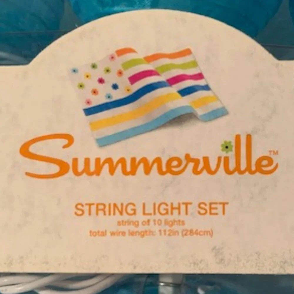 Blue lantern string indoor/outdoor light set NWOT